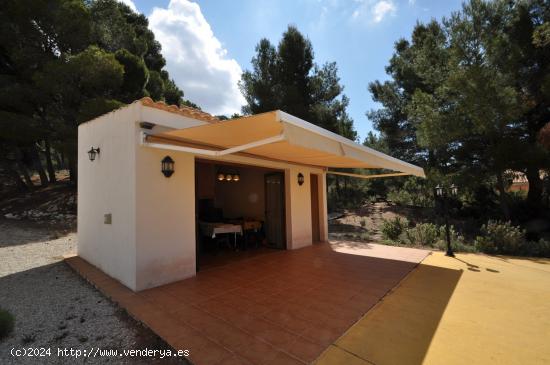 Se Vende en Castalla - ALICANTE