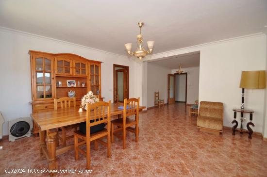 Se Vende en Ibi - ALICANTE