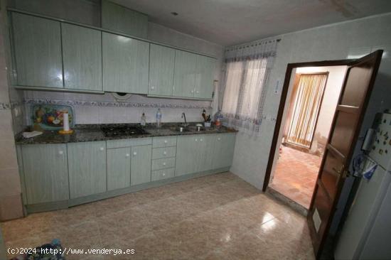 Se Vende en Hondon de los Frailes - ALICANTE