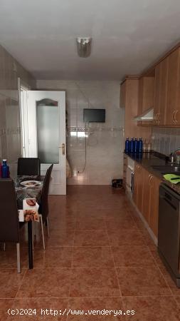 PISO DE PLANTA BAJA EN VENTA EN SANT VICENÇ DE CASTELLET EN ZONA INSTITUTO - BARCELONA