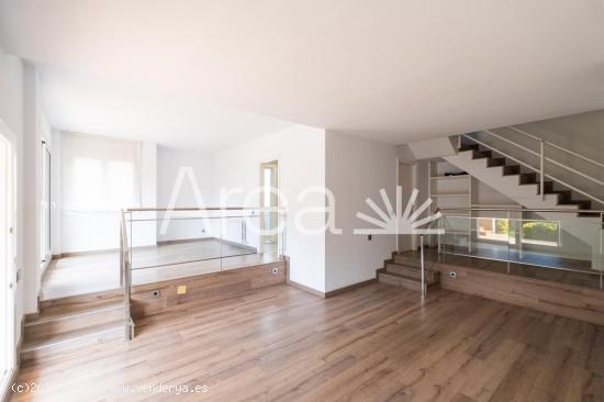 Exclusivo  Dúplex con jardín en Les Llosses  Llavaneres - BARCELONA