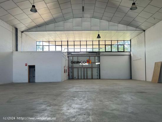 NAVE INDUSTRIAL EN ALQUIER EN AVENIDA PRINCIPAL - VALENCIA