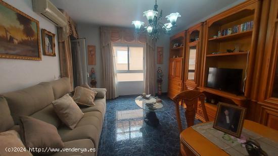 Triplex en Ejido Sur - ALMERIA