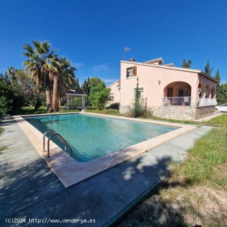 CHALET EN VENTA EN ALMAJADA RAVAL - ALICANTE