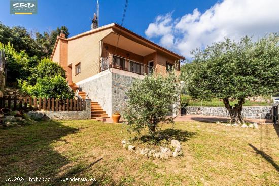 ¡¡CASA CON PISCINA!! - BARCELONA