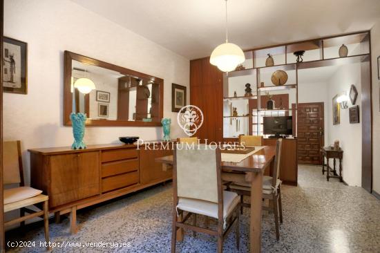 Casa de pueblo a la venta con patio y garaje en el centro de Sant Pere de Ribes - BARCELONA