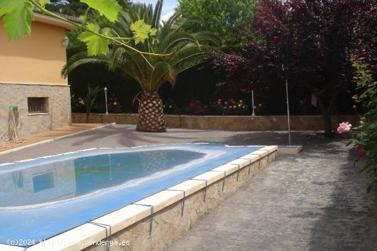 CHALET EN VENTA EN BENILLUP - ALICANTE