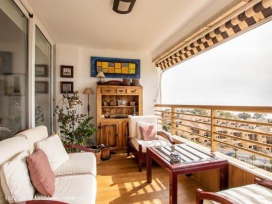 Se vende piso en primera Línea de Mar Alicante - ALICANTE