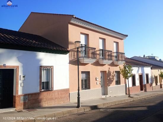 MAGNIFICA CASA EN SAN BARTOLOMÉ DE LA TORRE - HUELVA