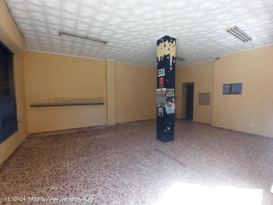 Se vende o se alquila local comercial en Carcaixent. 40.000€ venta o 360€/mes - VALENCIA