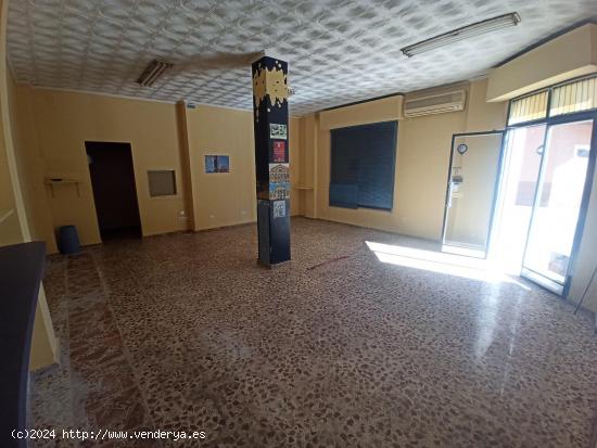 Se vende o se alquila local comercial en Carcaixent. 40.000€ venta o 360€/mes - VALENCIA