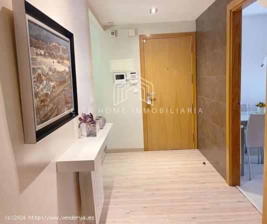 MAGNÍFICO PISO DE 4 HABITACIONES Y 2 BAÑOS CON 2 PLAZAS DE GARAJE CERCA DEL CENTRO - CASTELLON