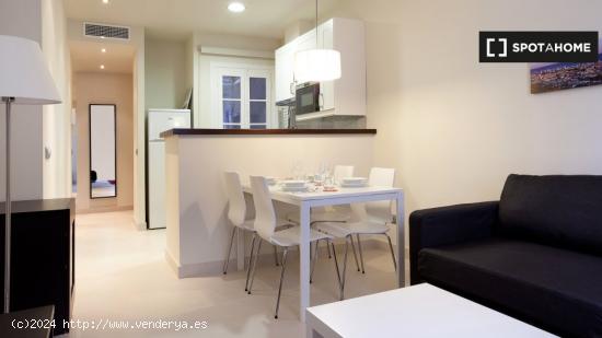 Apartamento entero de 2 dormitorios en Barcelona. - BARCELONA