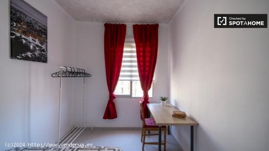 Habitaciones en alquiler en apartamento de 3 dormitorios en valencia. - VALENCIA