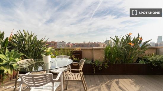 Apartamento moderno y elegante totalmente equipado. - BARCELONA