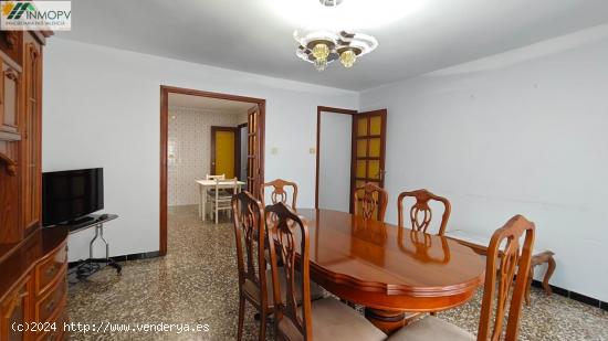 SE VENDE PISO DE 4 HABITACIONES EN CASCO URBANO - CASTELLON