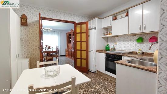 SE VENDE PISO DE 4 HABITACIONES EN CASCO URBANO - CASTELLON