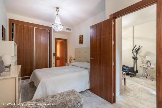 OPORTUNIDAD DE APARTAMENTO DE LUJO EN NEPTUNO - GRANADA