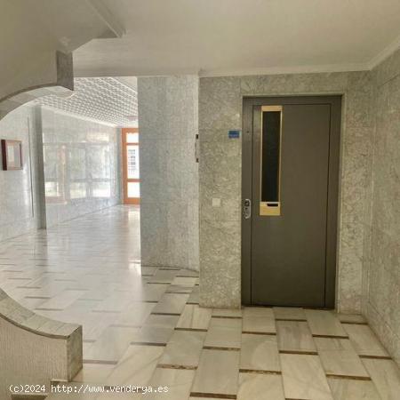 APARTAMENTO EN RESIDENCIAL NAVAMARES, TORREVIEJA - ALICANTE