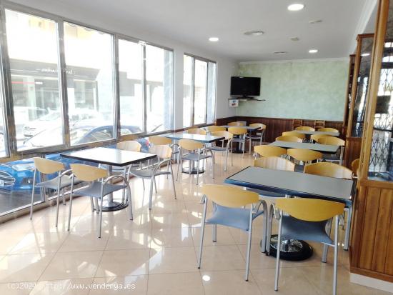 REF CP1207 ¡Oportunidad de alquiler sin traspaso! Bar/restaurante con terraza y sala de eventos. - 