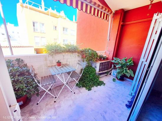 BONITA CASA ADOSADA DUPLEX CON PARKING INCLUIDO - BALEARES