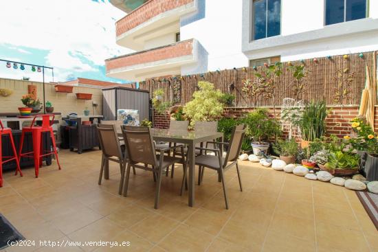 Bungalow en Planta Baja en Venta en Lomas de Cabo Roig - ALICANTE