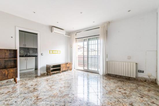  Piso en Venta en La Planada del Pintor - BARCELONA 