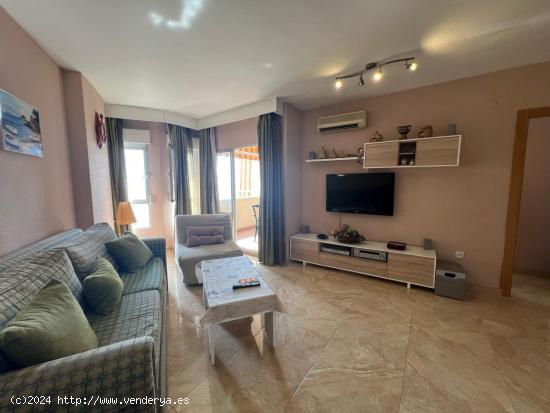 Apartamento en alquiler en primera línea de playa. - MALAGA