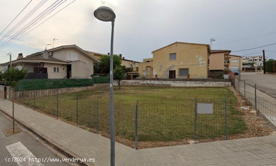 Suelo urbano en venta  en Sils - Girona