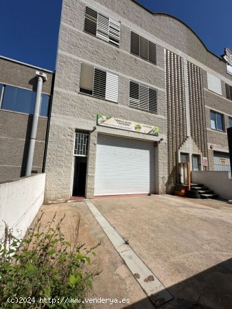 Nave industrial en Venta en Cornellá De Llobregat Barcelona ALMEDA