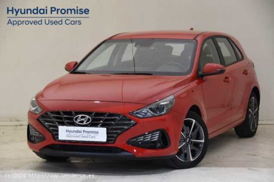 Hyundai i30 ( 1.5 DPI Klass SLX 110 )  - Lliçà De Vall