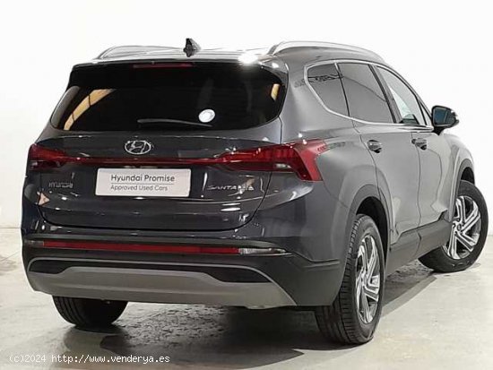 Hyundai Santa Fe Diesel ( Santa Fe 2.2CRDi Klass 2WD 8DCT )  - Valladolid