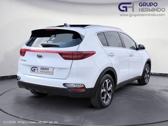 Kia Sportage 1.6 CRDI 115 CV DRIVE 4X2 + PACK VISION - Ponteareas