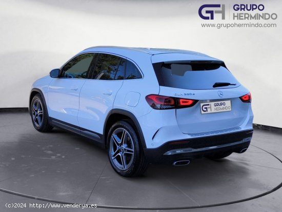 Mercedes GLA 200 D AMG LINE+PAQ ADVANTAGE+SMARTPHONE - Ponteareas