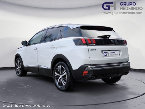 Peugeot 3008 ALLURE 1.2 PURE TECH 130 CV - Ponteareas