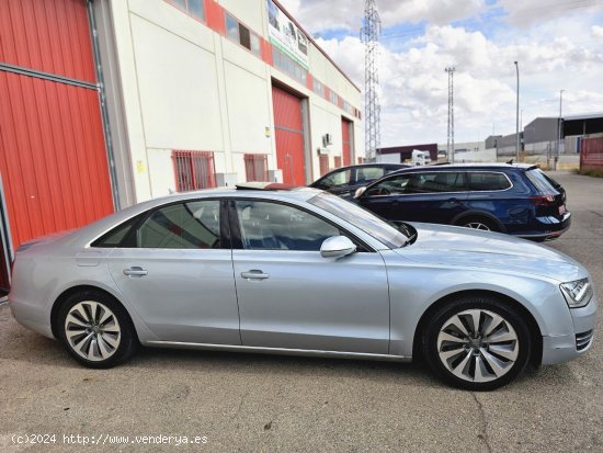 Audi A8 Hybrid Quattro - Daimiel