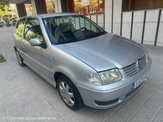 Volkswagen Polo 60 Conceptline - Barcelona