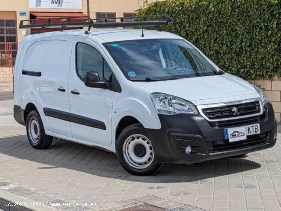 PEUGEOT Partner en venta en TorrejÃ³n de
Ardoz (Madrid) - TorrejÃ³n de
Ardoz