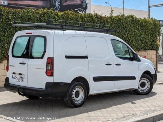 PEUGEOT Partner en venta en TorrejÃ³n de
Ardoz (Madrid) - TorrejÃ³n de
Ardoz