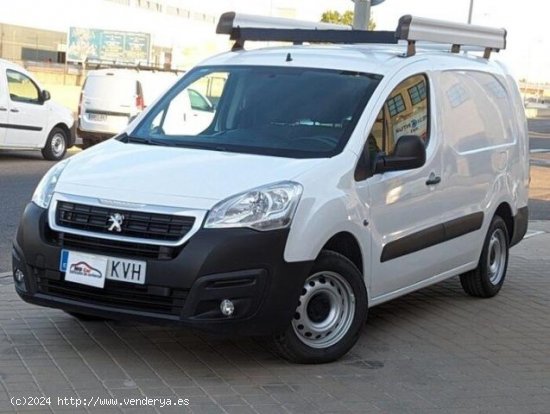  PEUGEOT Partner en venta en TorrejÃ³n de
Ardoz (Madrid) - TorrejÃ³n de
Ardoz 