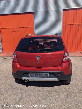 Dacia Sandero Stepway Extreme Go TCe 67kW (90CV) CVT de 2013 con 82.500 Km por 5.900 EUR. en Madrid