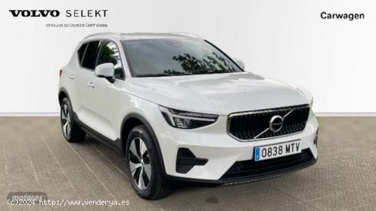 Volvo XC40 XC40 Core, B3 Mild hybrid, Gasolina de 2024 con 1 Km por 38.550 EUR. en Vizcaya