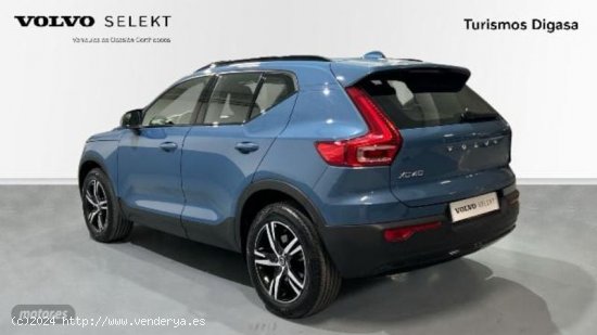 Volvo XC40 XC40 Plus, B3, Gasolina, Dark de 2023 con 30.724 Km por 37.900 EUR. en Granada