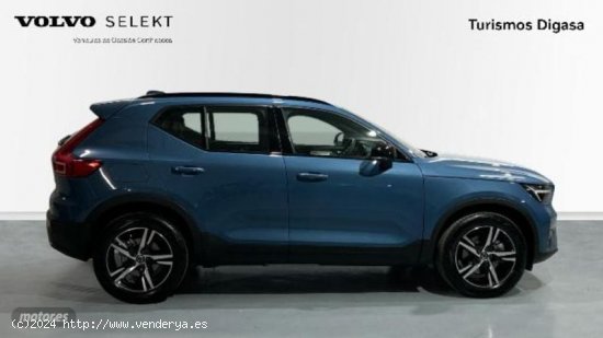 Volvo XC40 XC40 Plus, B3, Gasolina, Dark de 2023 con 30.724 Km por 37.900 EUR. en Granada