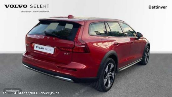 Volvo V 60 V60 Cross Country Core, B4 (diesel) AWD, Diesel de 2023 con 33.883 Km por 42.500 EUR. en 