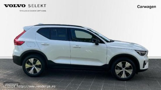 Volvo XC40 XC40 Plus, B3 Mild hybrid, Gasolina, Dark de 2024 con 1 Km por 42.450 EUR. en Vizcaya