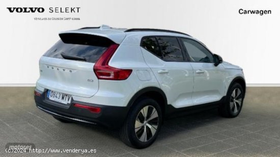 Volvo XC40 XC40 Plus, B3 Mild hybrid, Gasolina, Dark de 2024 con 1 Km por 42.450 EUR. en Vizcaya