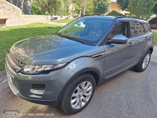 Land Rover Range Rover Evoque 2.2 TD 4X4 AUTOMATICO PURE TECH de 2015 con 156.000 Km por 18.700 EUR.