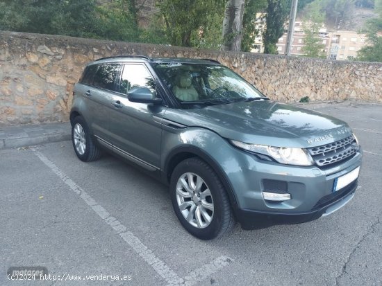 Land Rover Range Rover Evoque 2.2 TD 4X4 AUTOMATICO PURE TECH de 2015 con 156.000 Km por 18.700 EUR.