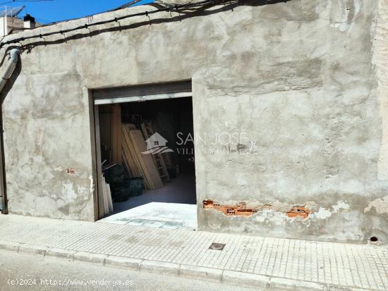  SE VENDE CASA PARA REFORMAR O DERRIBAR EN ASPE ZONA CAMINICO DE ELCHE - ALICANTE 